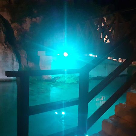 Hotel Avra Неа Епидаврос Екстериор снимка